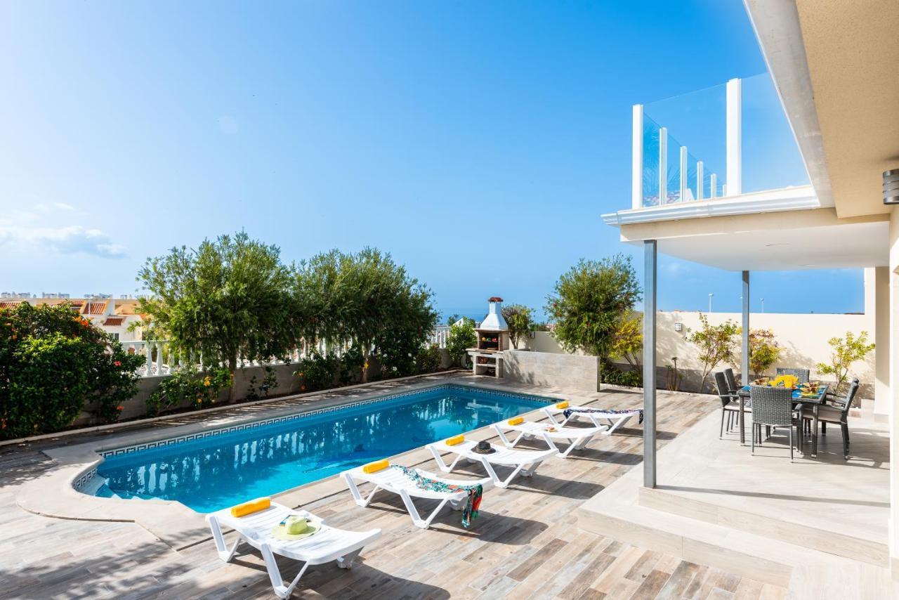 Amazing Villa Medina, Bbq Costa Adeje  Extérieur photo