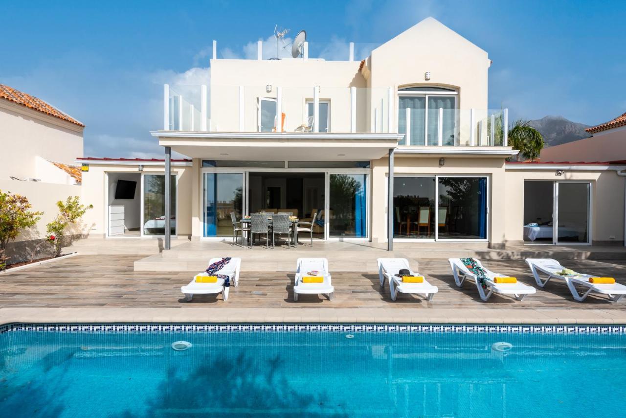 Amazing Villa Medina, Bbq Costa Adeje  Extérieur photo